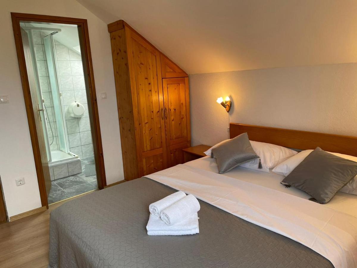 Guest House Family Dukic Rakovica Bagian luar foto