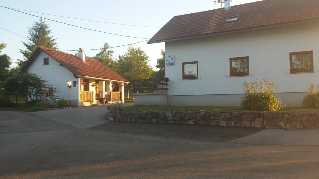 Guest House Family Dukic Rakovica Bagian luar foto