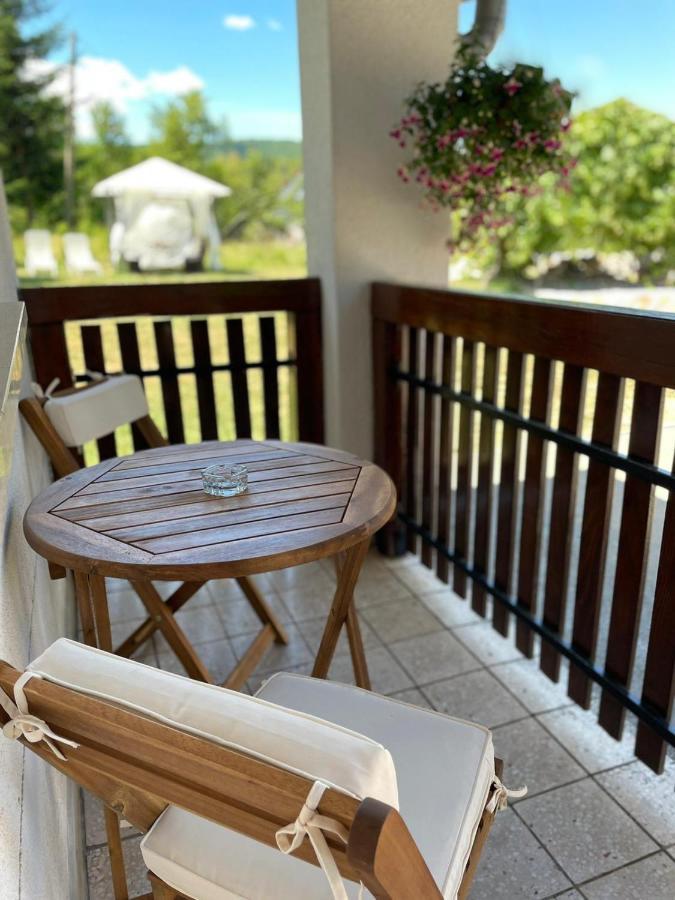 Guest House Family Dukic Rakovica Bagian luar foto