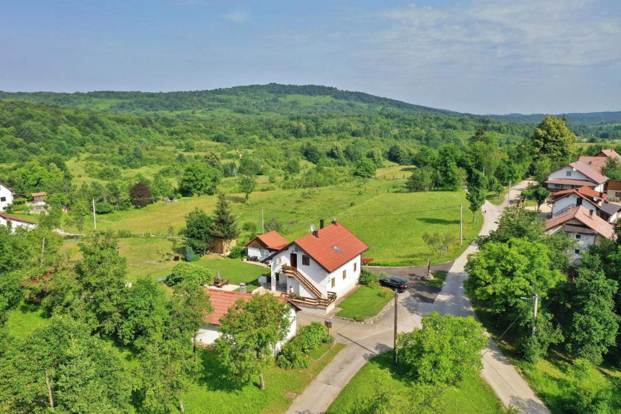 Guest House Family Dukic Rakovica Bagian luar foto