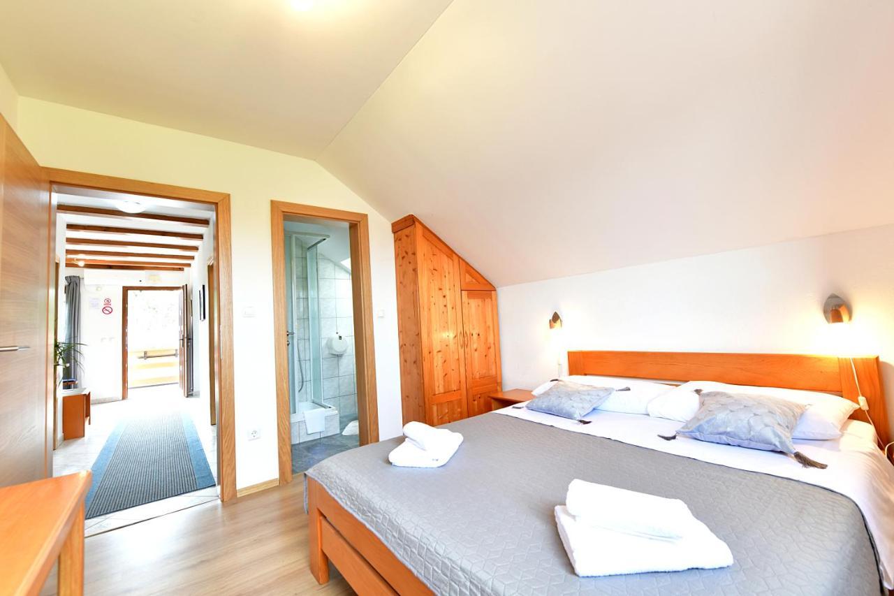 Guest House Family Dukic Rakovica Bagian luar foto